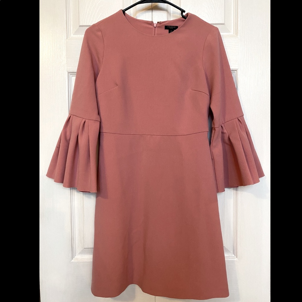 Ann Taylor blush dress. 00P.